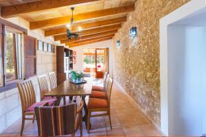 A seating area at Finca Sitjoles