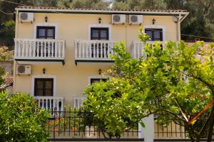 Gallery image of Kitro Parga in Parga +54 photos