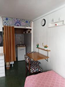 A cozinha ou cozinha compacta de Lo de Sili