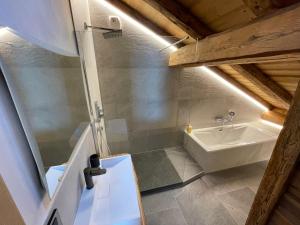 Gallery image of Chalet Le Perray Alpine Lodge in Abondance