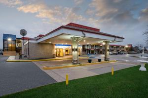 Foto da galeria de Days Inn by Wyndham Perrysburg Toledo em Perrysburg