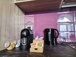 Fasilitas pembuat kopi dan teh di Casa Lamberti B&B