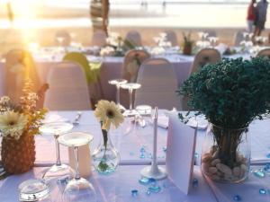 Restaurace v ubytování Seaview Resort Khao Lak - SHA Plus + 37 fotografií