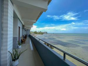 Gallery image of RedDoorz near Poso City Mall in Poso