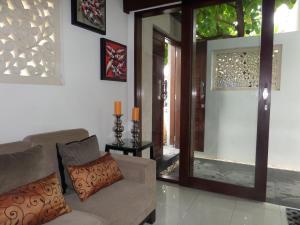 Posezení v ubytování The Pavilion Hotel Kuta