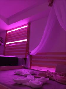 Posteľ alebo postele v izbe v ubytovaní Private Relax Armonia Wellness Apartment