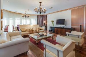 TV a/nebo společenská místnost v ubytování Hyatt Regency Kyiv