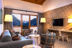 A seating area at Defereggental Hotel & Resort