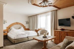 Gallery image of Hotel Kristall in Lech am Arlberg