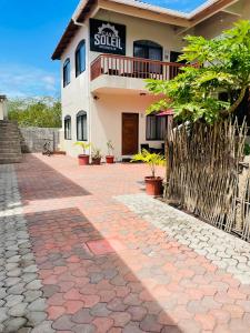 Gallery image of Apartahotel Casa Soleil in Puerto Villamil