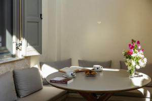 A seating area at Melitia Traditional House
