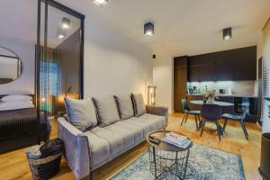 Posedenie v ubytovaní Apartament Deluxe BLACK ORCHID Baltic Concept Dźwirzyno