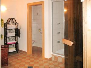 Postel nebo postele na pokoji v ubytování Apartment Bergfeld-2 by Interhome