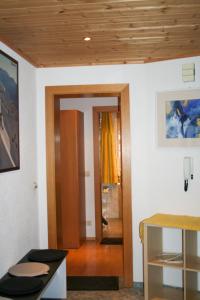 Zdjęcie z galerii obiektu Apartment Helga-2 by Interhome w mieście Tobadill