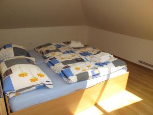 Postel nebo postele na pokoji v ubytování Holiday Home Jitka by Interhome
