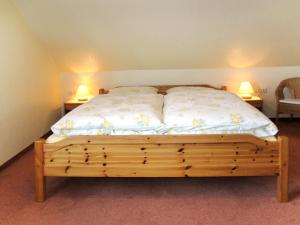 Postel nebo postele na pokoji v ubytování Apartment Alte Molkerei-2 by Interhome