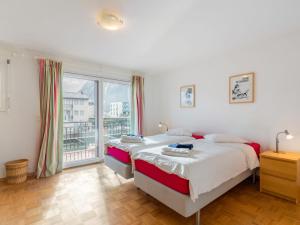 Postel nebo postele na pokoji v ubytování Apartment Vasco de Gama B8-R by Interhome
