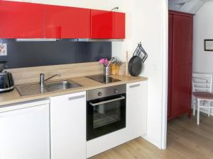 Η κουζίνα ή μικρή κουζίνα στο Apartment Inzell by Interhome