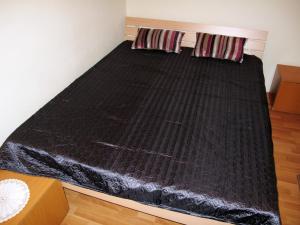 Posteľ alebo postele v izbe v ubytovaní Apartment Giljo-1 by Interhome