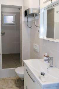 Fotografie z fotogalerie ubytování Holiday Home Neli - ISO305 by Interhome v destinaci Rogač