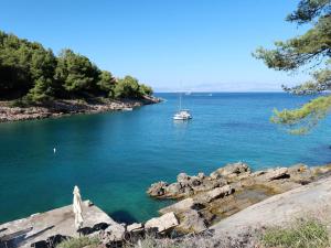 Fotografie z fotogalerie ubytování Holiday Home Neli - ISO305 by Interhome v destinaci Rogač