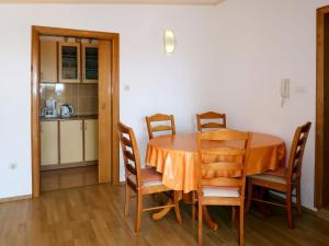 Fotografia z galérie ubytovania Apartment Rudez-1 by Interhome v destinácii Gradac + 14 fotografií