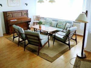 Area tempat duduk di Holiday Home Kyrbach by Interhome
