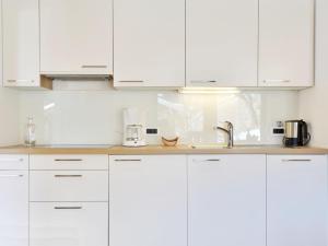 Kuhinja ili čajna kuhinja u objektu Apartment Tirol-2 by Interhome