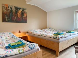 Ένα ή περισσότερα κρεβάτια σε δωμάτιο στο Apartment Kleinheide-1 by Interhome