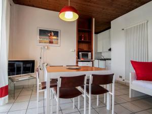 Afbeelding uit fotogalerij van Apartment La Cava-7 by Interhome in Pognana Lario