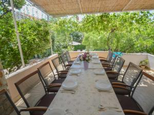 Zahrada ubytování Holiday Home Mihovilka by Interhome