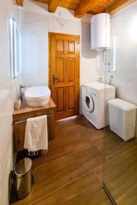 Kúpeľňa v ubytovaní Holiday Home Ceko by Interhome
