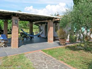 Vonkajšia záhrada v ubytovaní Holiday Home Luisa by Interhome