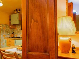 Kuchyňa alebo kuchynka v ubytovaní Holiday Home Luisa by Interhome