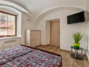 Postel nebo postele na pokoji v ubytování Holiday Home IVA by Interhome