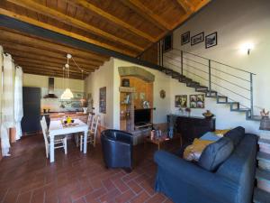 Χώρος καθιστικού στο Apartment Casa Ricardo n- 4 by Interhome