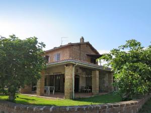 an old brick house with a roof at Apartment Casa Domenico 2 by Interhome in Montefiascone