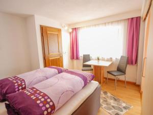 Posezení v ubytování Apartment Walzthöni by Interhome