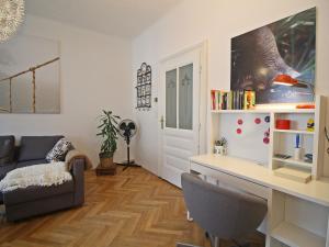 Posedenie v ubytovaní Apartment Tichy by Interhome