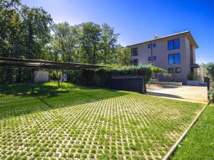 Zahrada ubytování Holiday Home Oliva 2 by Interhome
