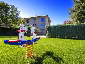 Herní místnost nebo prostor pro děti v ubytování Holiday Home Oliva 2 by Interhome