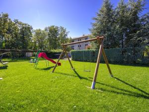 Herní místnost nebo prostor pro děti v ubytování Holiday Home Oliva 2 by Interhome