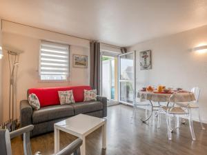 Posezení v ubytování Studio Ty Avel-1 by Interhome