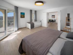 Fotografia z galérie ubytovania Apartment Lucia-2 by Interhome v destinácii Kmeti