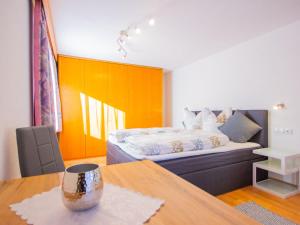 Postel nebo postele na pokoji v ubytování Apartment Gabi by Interhome