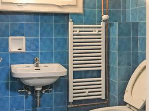 Kúpeľňa v ubytovaní Holiday Home Gemma by Interhome