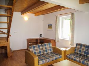 Posezení v ubytování Holiday Home Holiday Hill 36 by Interhome