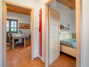 Postel nebo postele na pokoji v ubytování Holiday Home Bečov nad Teplou 2 by Interhome