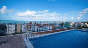 Swimmingpoolen hos eller tæt på Flat Cabo Branco - Alto Padrao