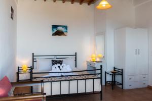 Gallery image of Skaloto Studios in Artemonas